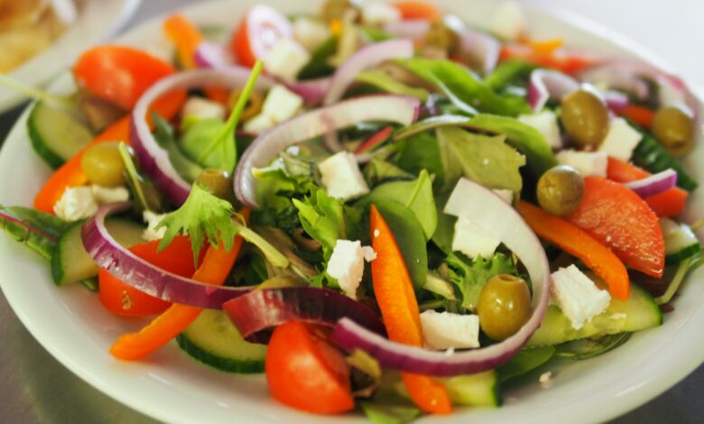 Truque fácil deixa sua salada muito mais gostosa