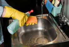 Como limpar o ralo da pia da cozinha