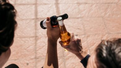 Descubra os efeitos positivos da cerveja sem álcool no corpo