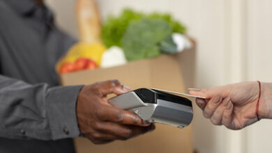 Como funciona o vale-alimentação durante o período de férias