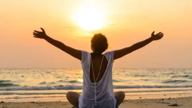 Segundo a ciência, existe uma idade em que somos mais felizes