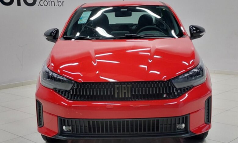 Fiat Cronos Drive 1.0 tem desconto de R$ 13,3 mil para CNPJ em agosto
