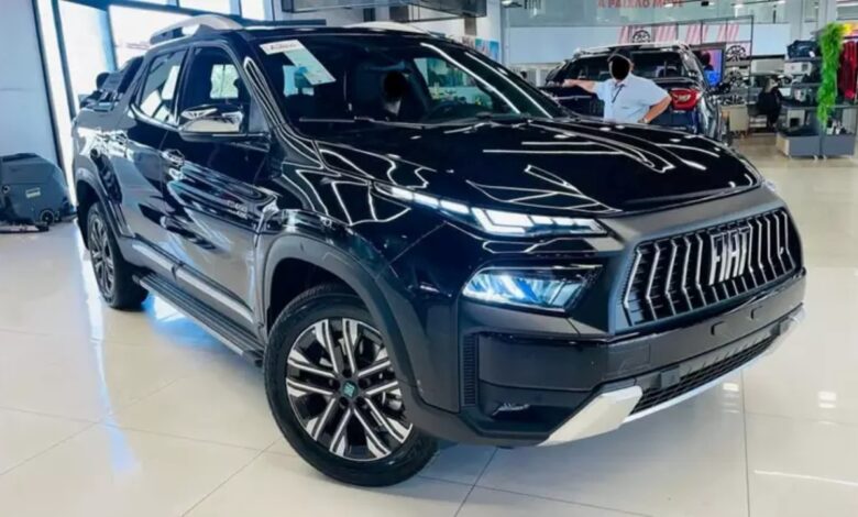 Fiat Toro 2026 dá as caras nas concessionárias antes do início da pré-venda