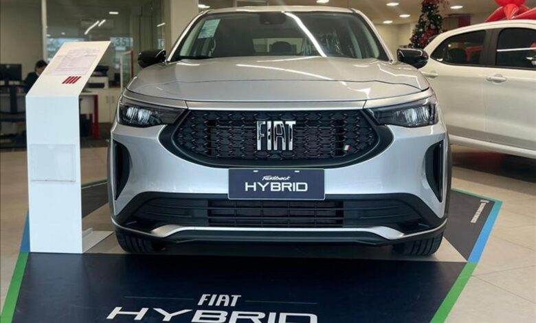 Fiat libera Fastback Audace Hybrid com descontão de R$ 32 mil em agosto