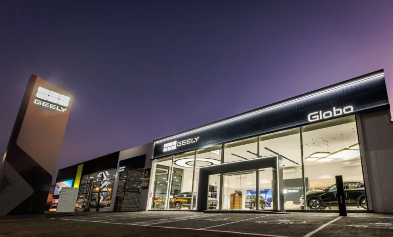 Geely estreia no Brasil com primeira de 23 concessionárias previstas