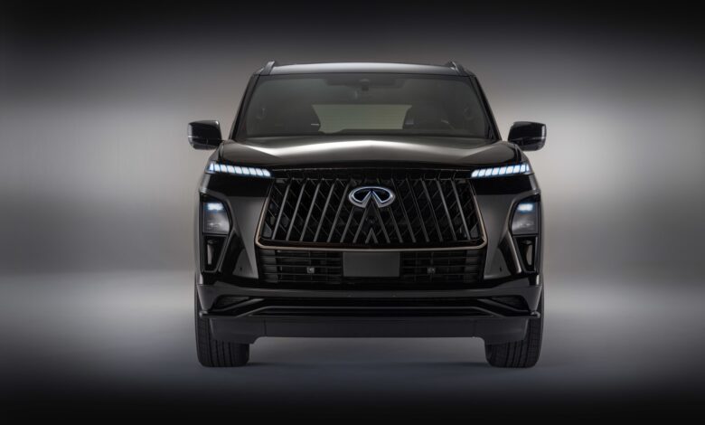 Infiniti QX80 2026 ganha versão Sport com visual escurecido e interior exclusivo