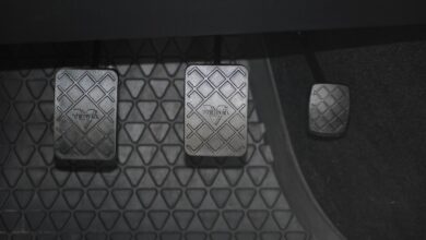 Esse item no seu carro está colocando sua carteira de motorista em risco