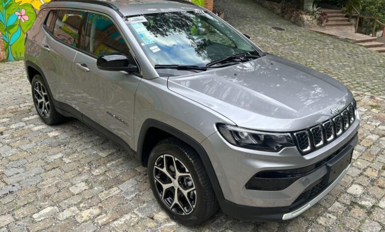Jeep Compass Longitude 2026 é vendido para PcD com desconto de R$ 28.655