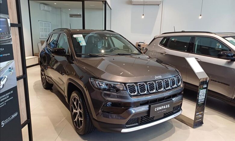 Jeep baixa preço do Compass Longitude 2026 em R$ 18.325 para CNPJ em agosto