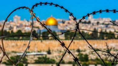 Jerusalem: steht für völliges Fehlen von Frieden in einer Region, in der jeder gegen jeden zu kämpfen scheint