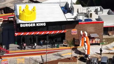 Nova loja de fast food em São Paulo impressiona pelo tamanho e tecnologia