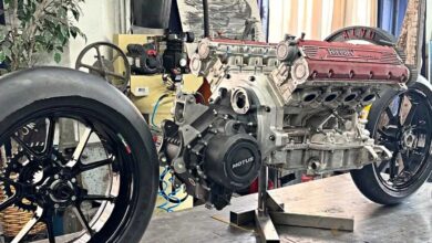 Max Hazan constrói superbike única com motor da Ferrari F355 e potência de carro esportivo