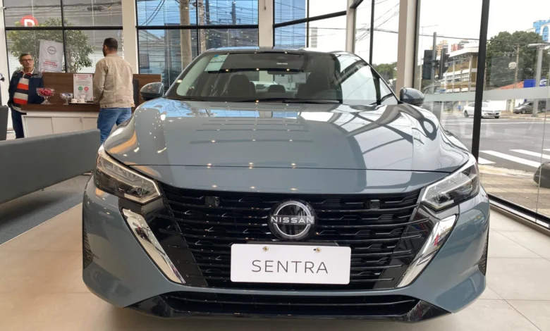 Nissan Sentra tem até R$ 38,3 mil de desconto para PcD em agosto