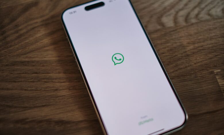 Nova função de IA no WhatsApp ajuda a escrever, traduzir e resumir mensagens