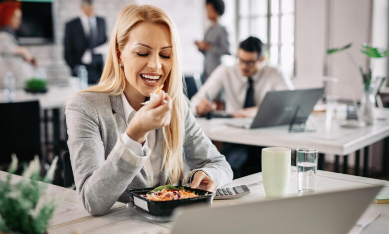 Novo regulamento muda completamente a pausa para o almoço no seu emprego
