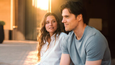 O drama romântico da Netflix que conquistou milhões e se tornou o mais assistido