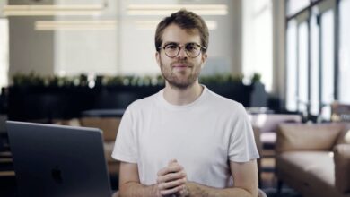 Pedro Franceschi, ex-hacker e fundador da Brex, é o único self-made entre os 10 mais ricos jovens do Brasil, segundo ranking da Forbes.