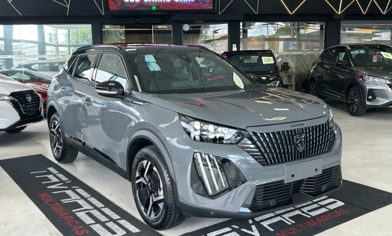 Peugeot reduz preço do 2008 Allure em até R$ 24,2 mil para PcD