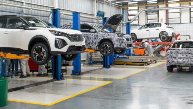 Novos Peugeot 208 e 2008 híbridos começam a ser fabricados na Argentina