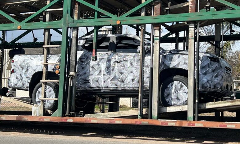 Nova Dakota? Picape média da Ram aparece sendo transportada na Argentina