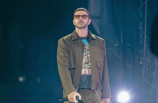 Justin Timberlake revelou que foi diagnosticado com a Doença de Lyme, condição causada por picadas de carrapatos