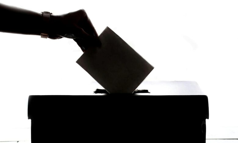 Sistema de votação sob ataque: milhões podem perder o direito de votar