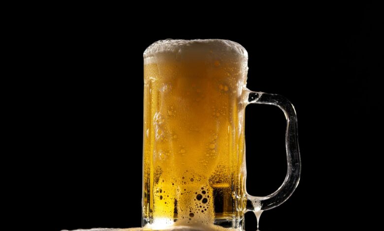 Essa técnica simples vai revolucionar seu jeito de gelar cerveja