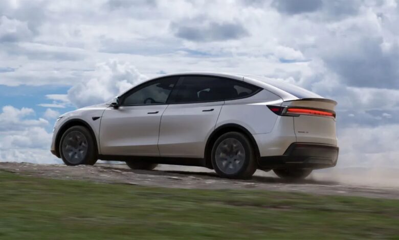 Tesla aposta no Model YL de seis lugares para crescer na China