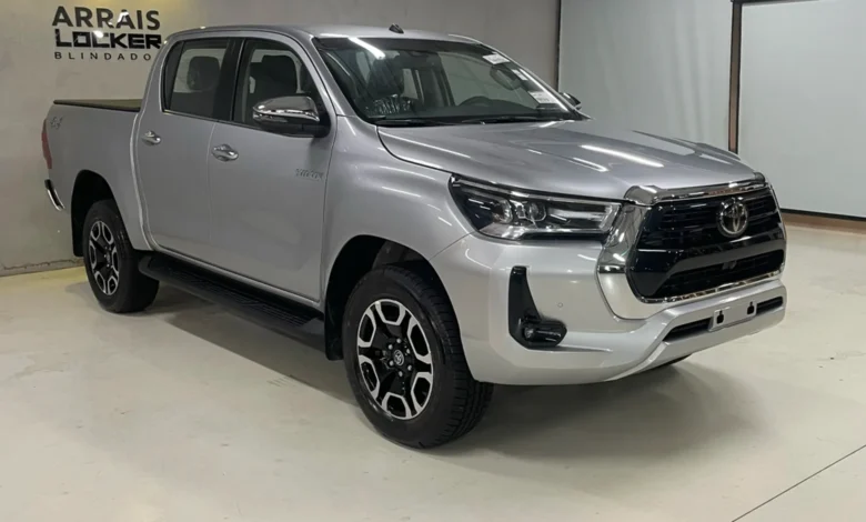 Toyota divulga tabela de preços da Hilux para CNPJ em agosto de 2025