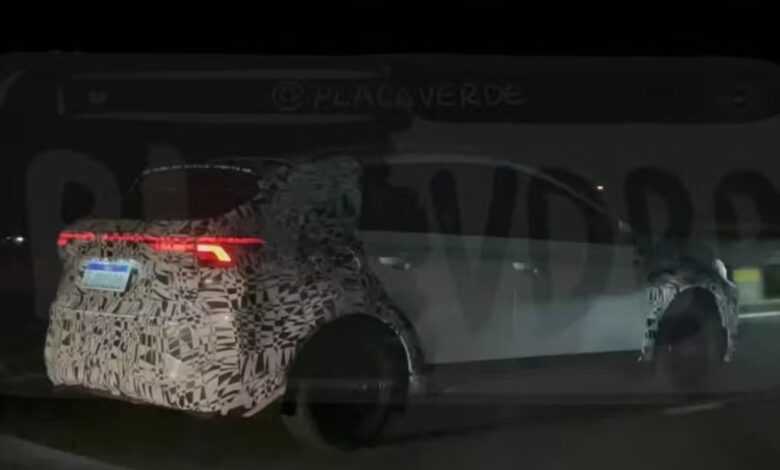 Volkswagen Nivus híbrido é flagrado com design do SUV do Golf