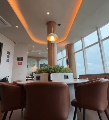 Aeroporto de Maringá inaugura primeira sala VIP; veja como é o espaço