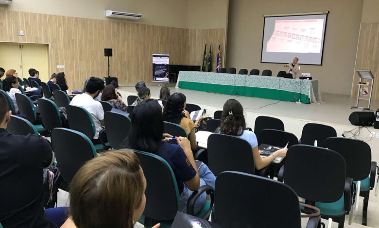 Uece realiza seminário sobre Canabidiol no TEA e aproxima ciência da população