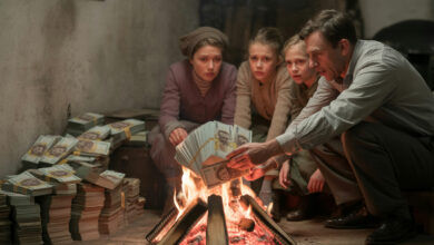 Na Alemanha de 1923, a hiperinflação foi tão absurda que famílias queimavam notas de marco no fogão porque o dinheiro valia menos que a lenha