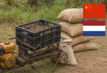 China e Holanda querem invenção de cafeicultor capixaba que criou peneirador capaz de limpar 420 kg de café por hora e já conquistou prêmios internacionais