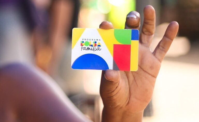 É hoje que você recebe? As datas do Bolsa Família de setembro que você precisa checar agora