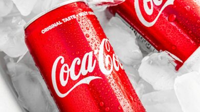 Em uma ação radical, governo proíbe a venda de refrigerantes no país, dando um fim à era de Coca-Cola