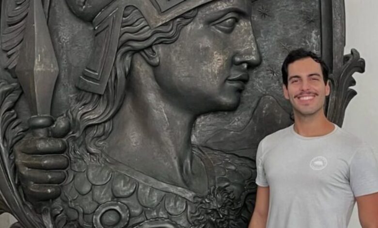 SUS, Óbito, Estudante