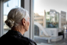 Idosa que trabalhou em casa de família desde os 4 anos, em estado brasileiro, é reconhecida pela Justiça como herdeira dos patrões