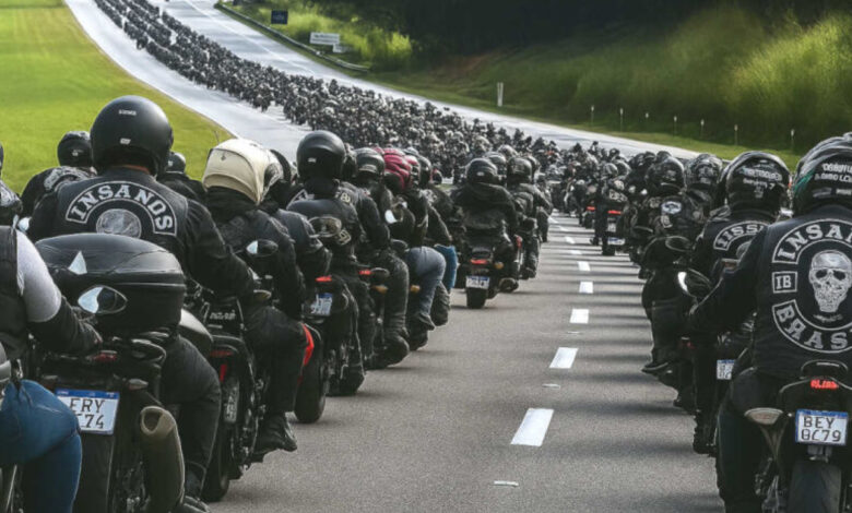 O motoclube Insanos MC, considerado o maior do mundo, nasceu em São Paulo a partir de uma dissidência e hoje reúne mais de 12 mil membros em dezenas de países, com disciplina, hierarquia e um propósito social que começa dentro de casa. Fonte: Gazeta de S. Paulo