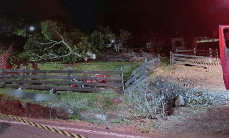 Jovem de apenas 18 anos não resiste após gr4ve ocorrência de moto em SC... Ver mais