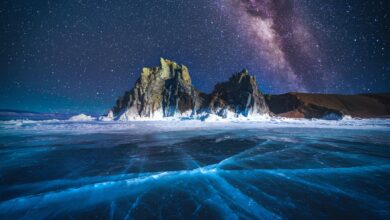 O enigma do Lago Baikal, o mais profundo do mundo: com 1.642 metros de profundidade e 25 milhões de anos, reserva 20% da água doce líquida do planeta e abriga criaturas que não existem em nenhum outro lugar da Terra