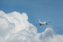 Você pode ser multado só por parar no aeroporto: descubra o motivo