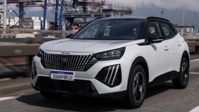 Peugeot 2008 2026 estreia híbrido e parte de R$ 133.990