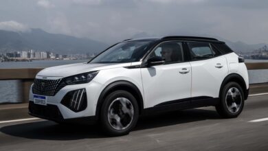 Peugeot 208 e 2008 2026 são híbridos; veja os preços e o que muda