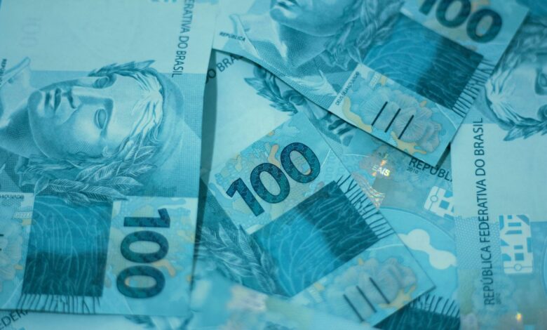 Quanto você precisa investir mensalmente por10 anos para garantir R$ 1 milhão na aposentadoria?
