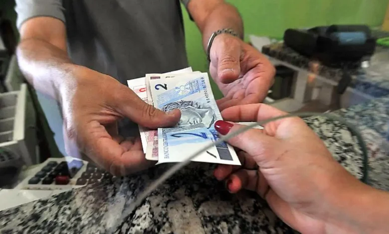 Ficou sem emprego? Veja como garantir 4 benefícios que podem te ajudar