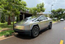 Tesla descontinua versão de entrada da Cybertruck devido a baixa demanda