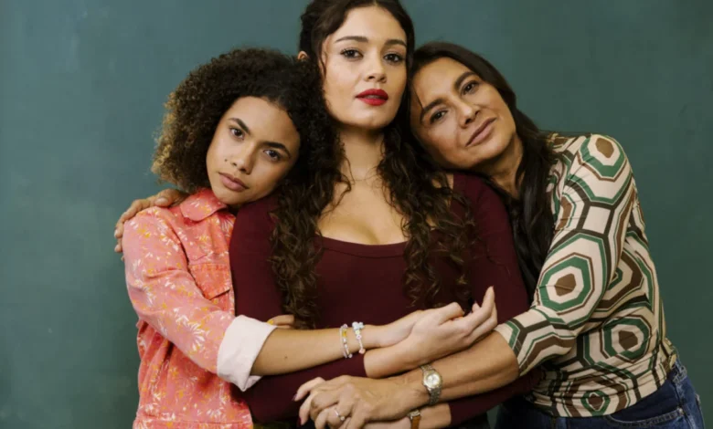 Alana Cabral, Sophie Charlotte e Dira Paes. Foto: TV Globo/Victor Pollak