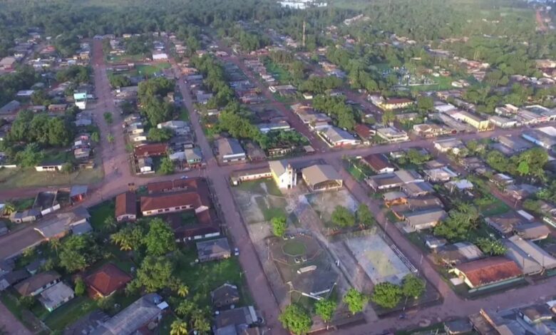 A cidade mais chuvosa do Brasil acumula mais de 4.000 mm de água por ano e abriga um misterioso