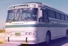 O segredo do Flecha Azul: como a Cometa criou sua própria fábrica (CMA) para construir um ônibus antigo 700kg mais leve e dominar as estradas brasileiras com os motores Scania